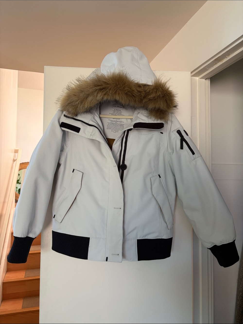 L.L. Bean Petite White Jacket with Black Trim & Fur Lined Hood